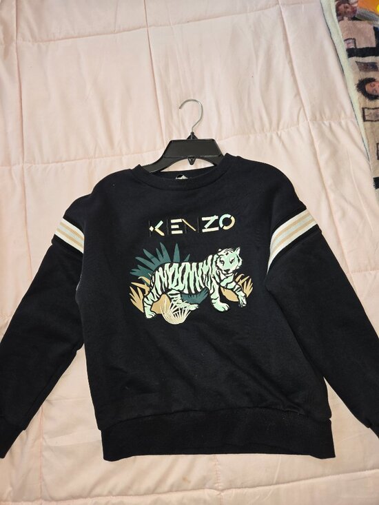 Designe sweatshirt - Picture 2 of 3